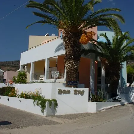 Ξενοδοχείο με διαμερίσματα Blue Sky Τολό